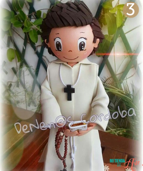 Fofucha personalizada, niño de comunión Fofucha personalizada de comunión niño